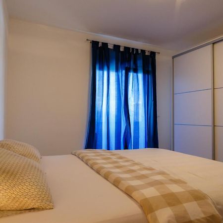 Villa Mirela Apartment 瓦比尼科 外观 照片