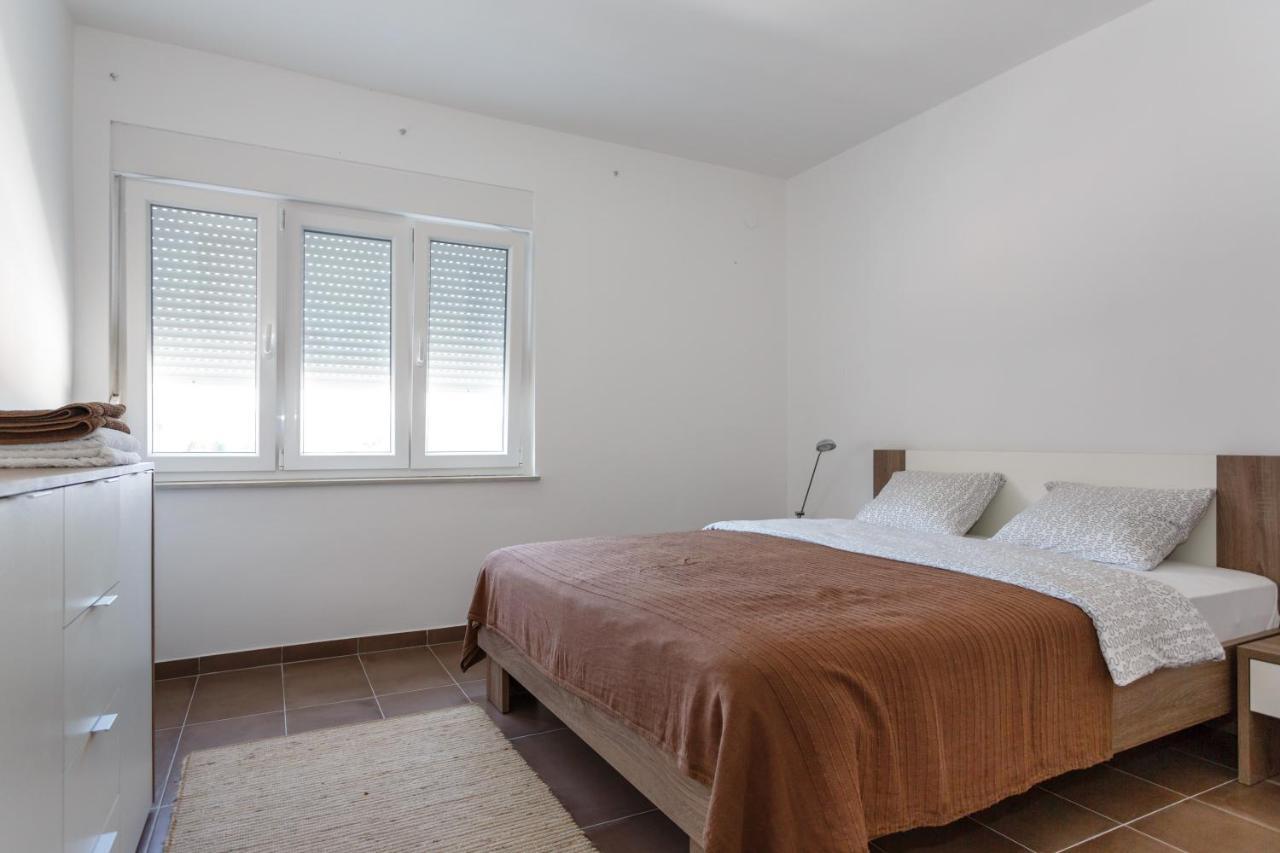 Villa Mirela Apartment 瓦比尼科 外观 照片