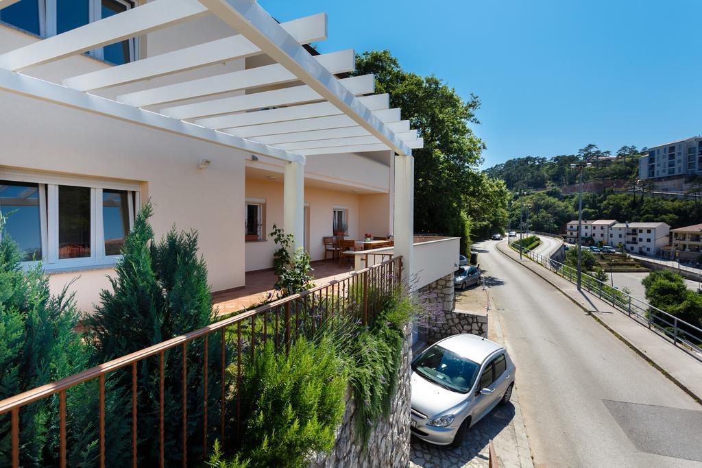 Villa Mirela Apartment 瓦比尼科 外观 照片