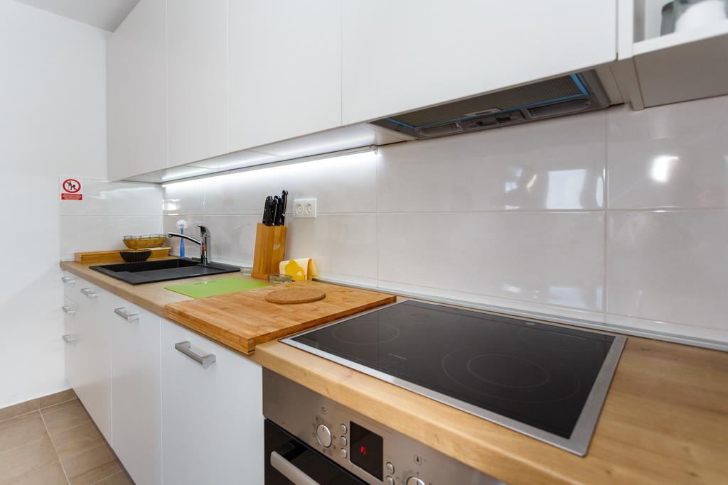 Villa Mirela Apartment 瓦比尼科 外观 照片