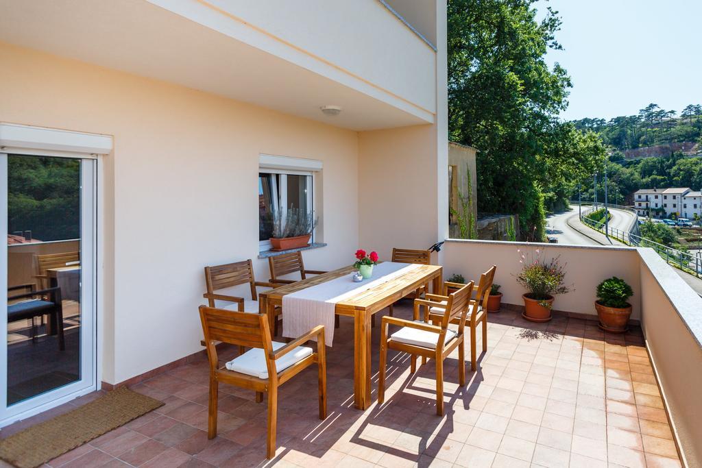 Villa Mirela Apartment 瓦比尼科 外观 照片