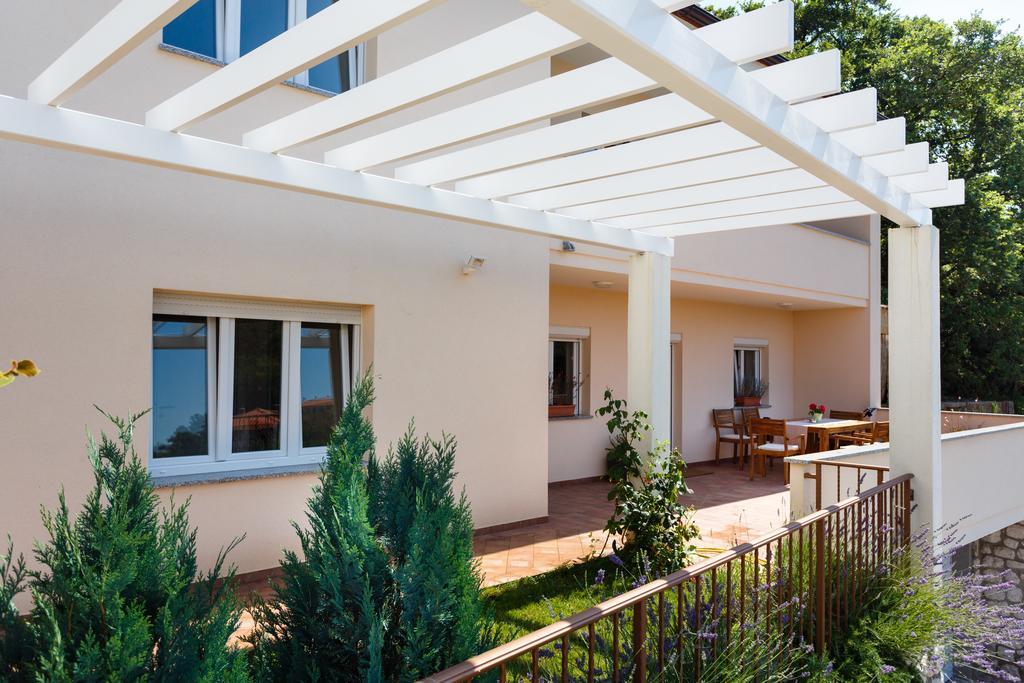 Villa Mirela Apartment 瓦比尼科 外观 照片